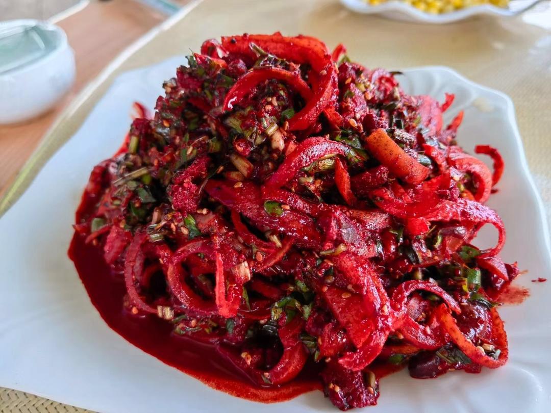 红生（傣族当地特色美食）