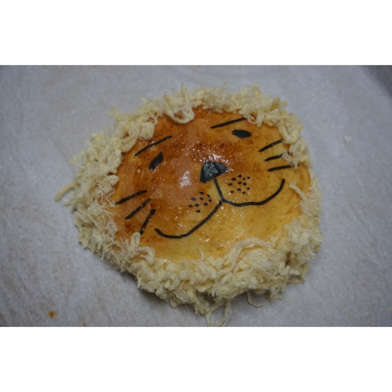 肉松海苔小狮子面包