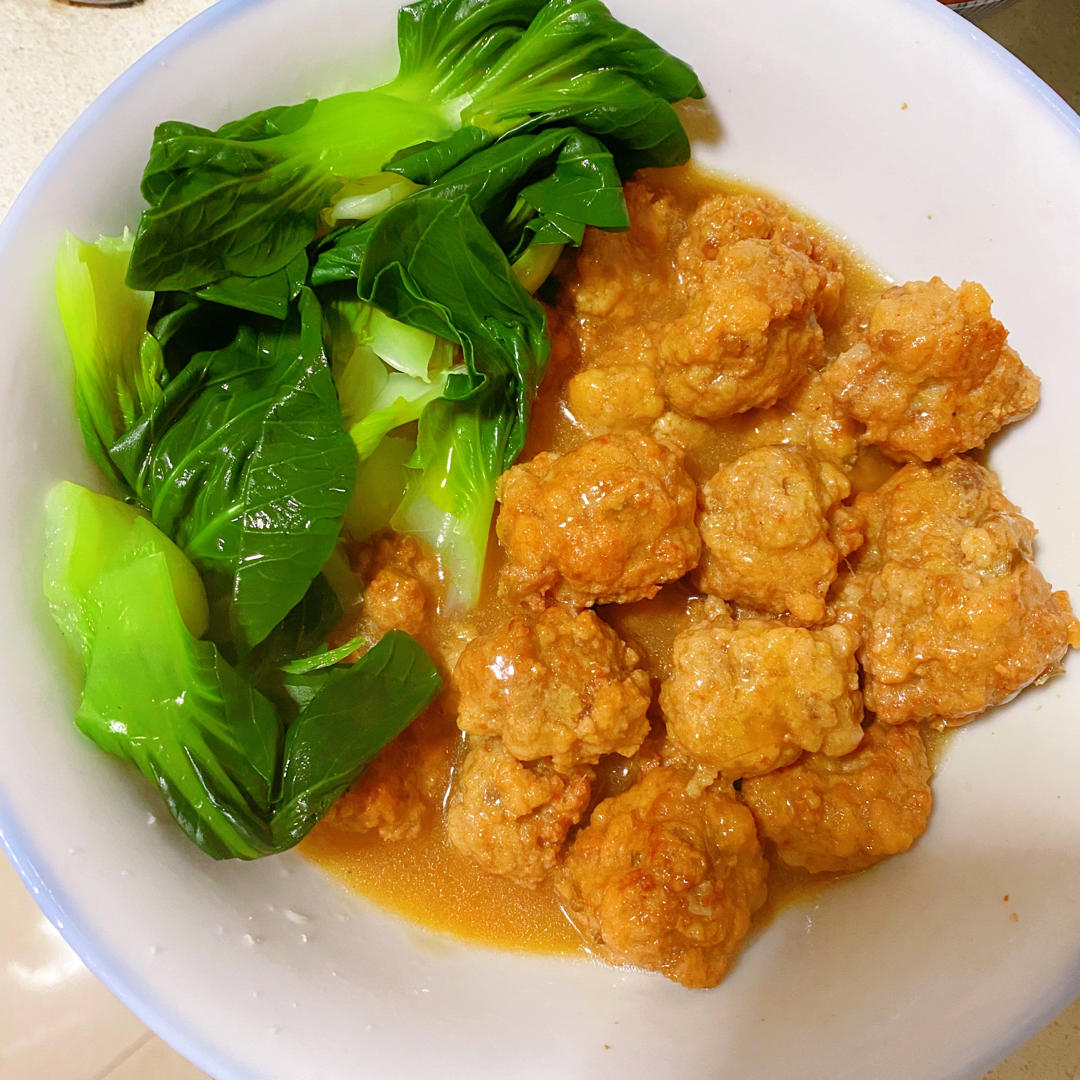 红烧狮子头四喜丸子