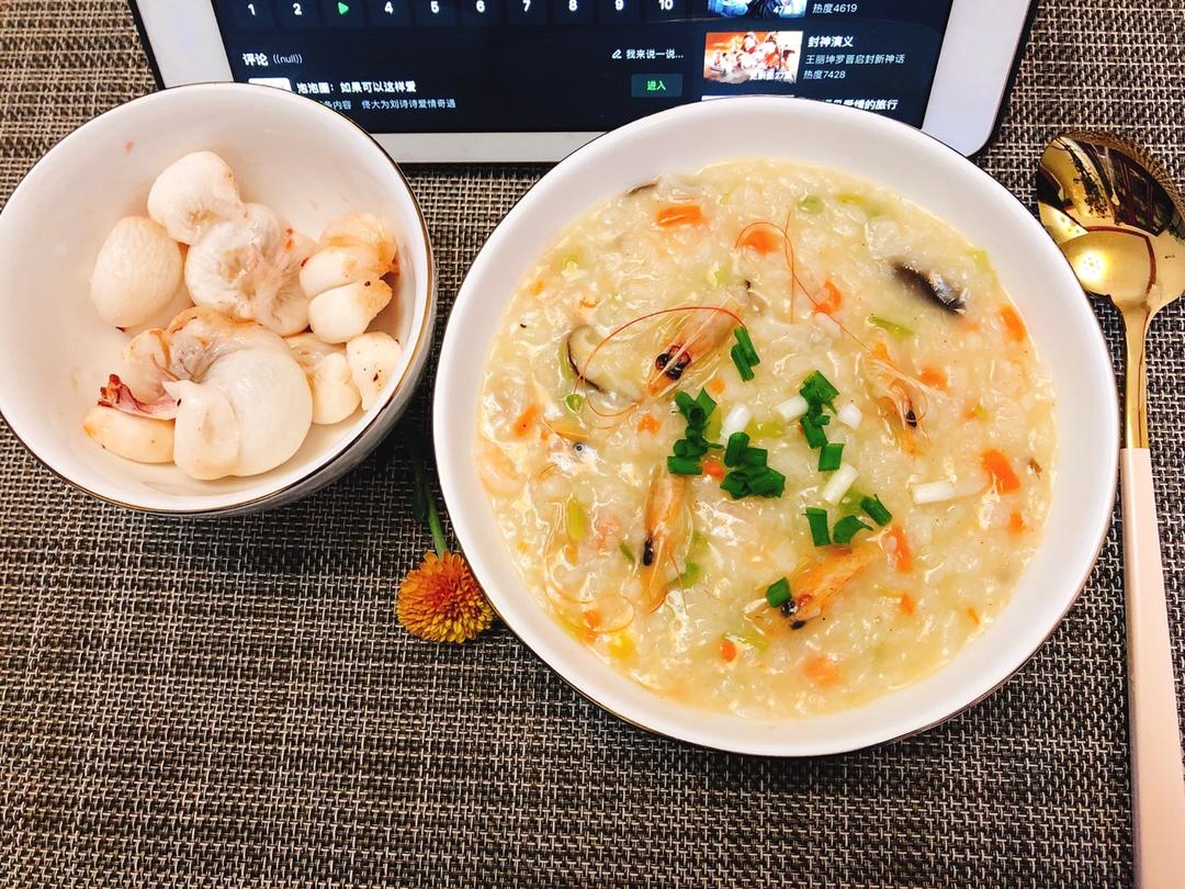 鲜虾砂锅粥