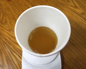 幽兰拿铁 (茶颜悦色同款忌廉雪顶奶茶，茶亭序落花红冷)的做法 步骤4