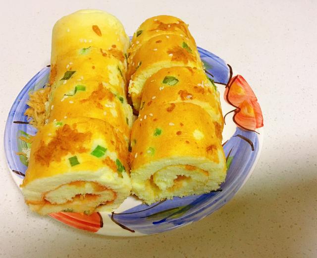 超简单营养美味早饭:肉松卷的做法