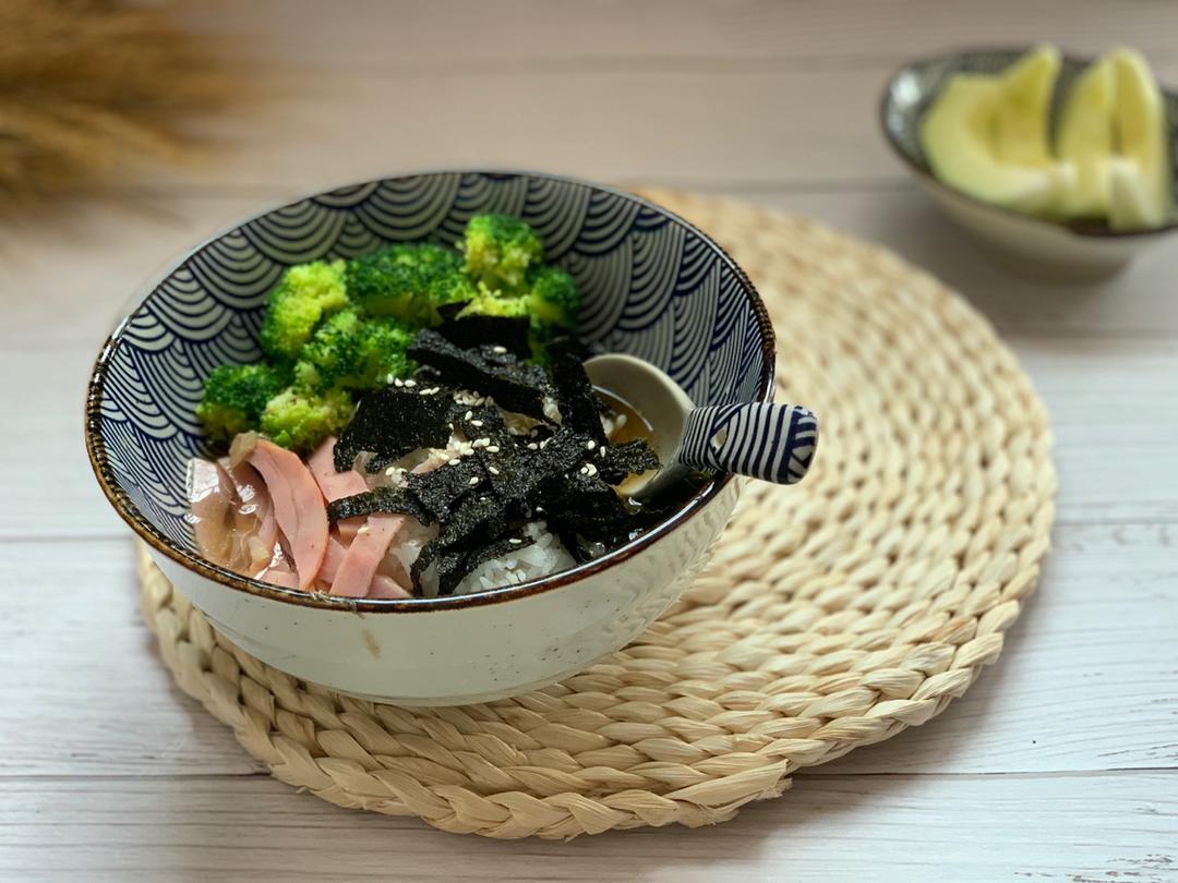 日式茶泡饭