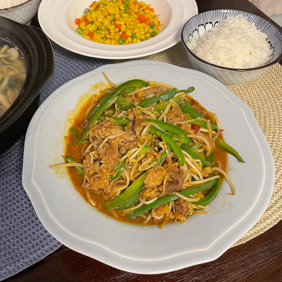 青椒豆芽炒肥牛