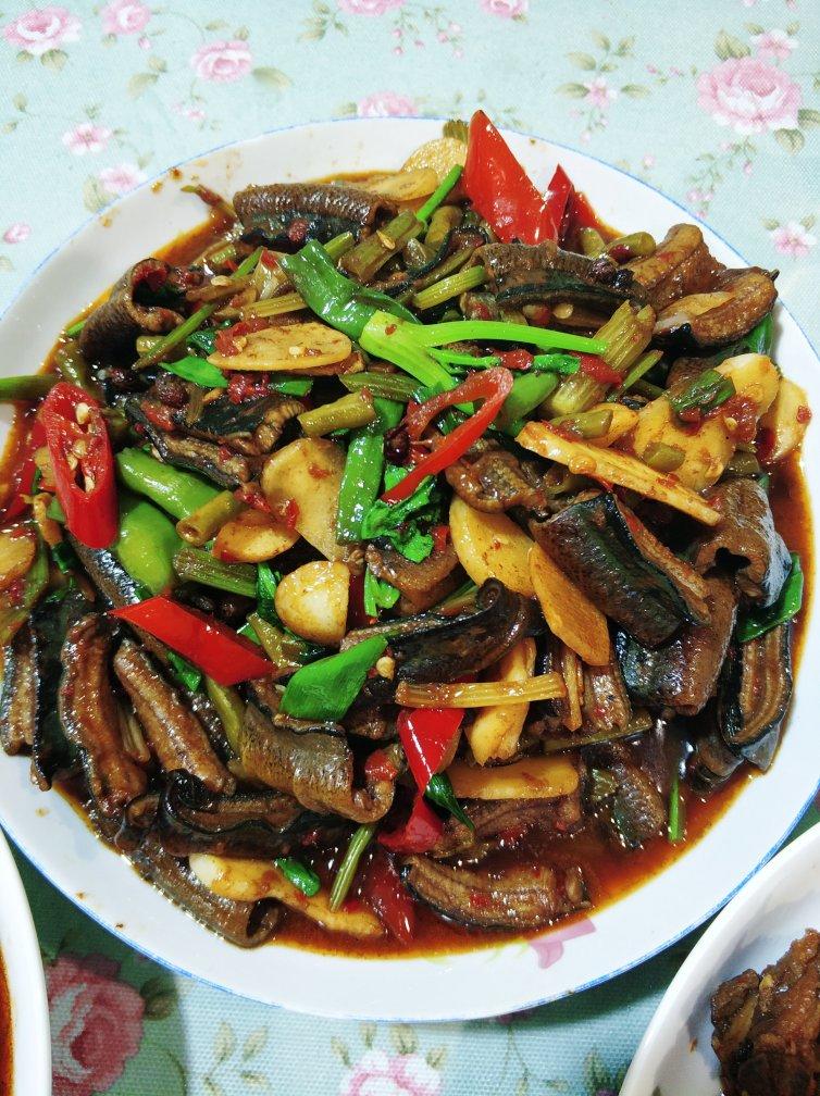 手机用户6055_bglt做的红烧黄鳝段(麻辣)