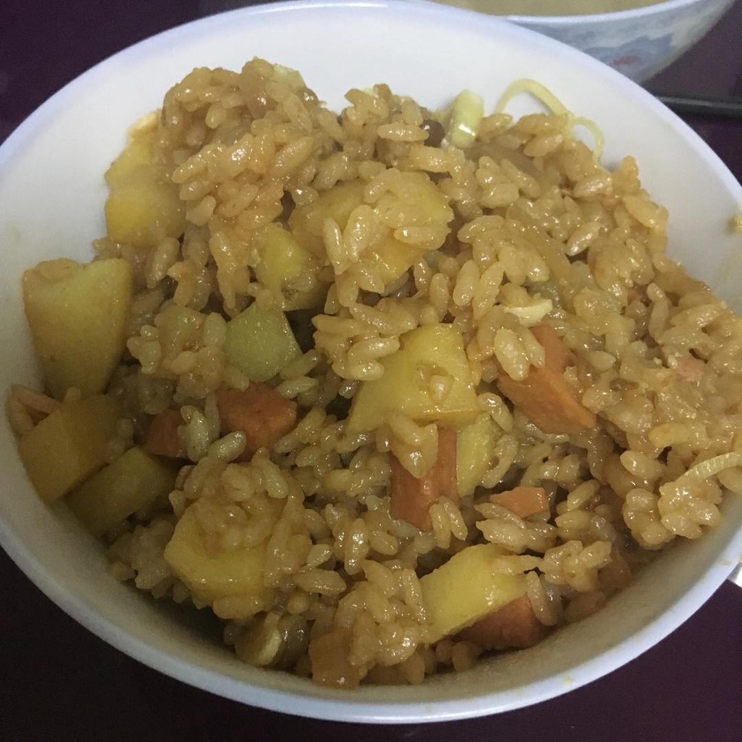 土豆焖饭（电饭锅版）