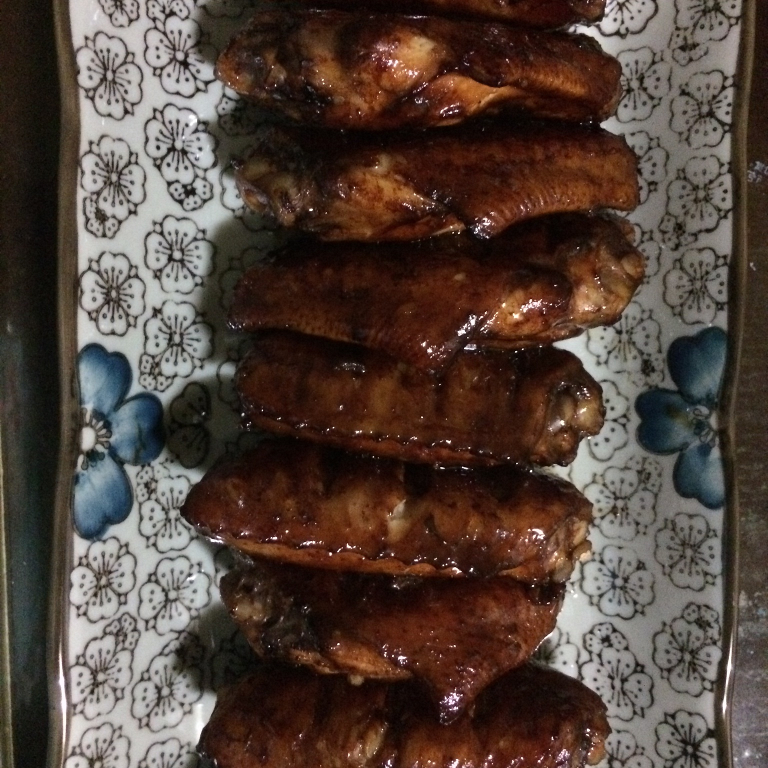 秘制烤鸡翅