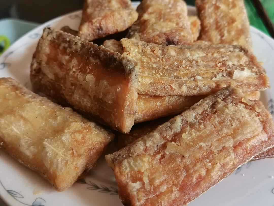 干炸带鱼（裹粉与不裹粉对比版）