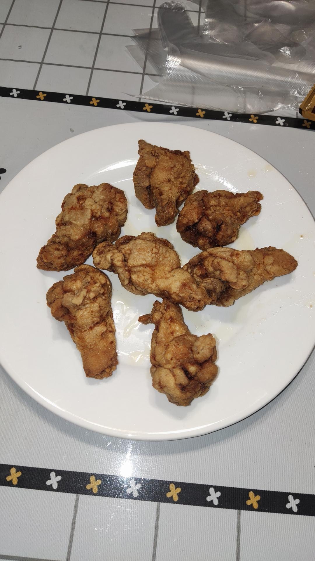 厨师长分享美味小吃：“油炸鸡腿”，在家也能做，干净又卫生
