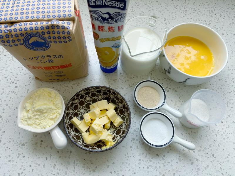 纯奶手撕吐司的做法 步骤1