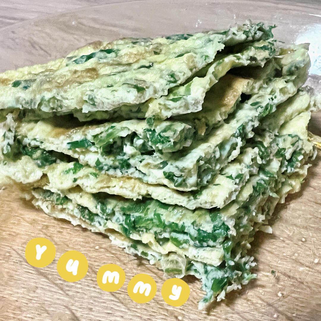 芹菜叶鸡蛋饼～低脂减肥蔬菜饼