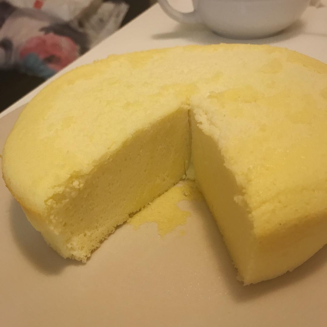 超软的~酸奶蛋糕