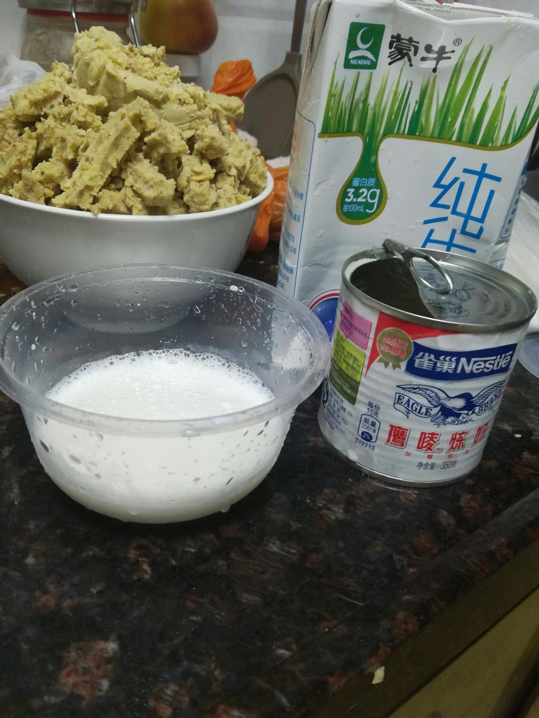 纯奶手撕吐司的做法 步骤1