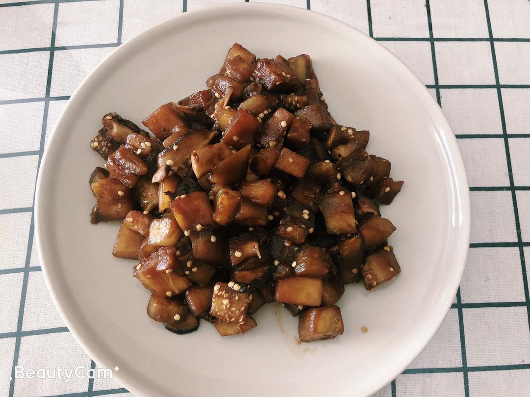 减脂餐-香菇茄子-有肉味又低油低盐的欺骗餐