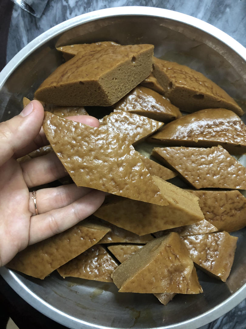 马拉糕，软糯弹韧，香甜细腻，和一般发糕不一样