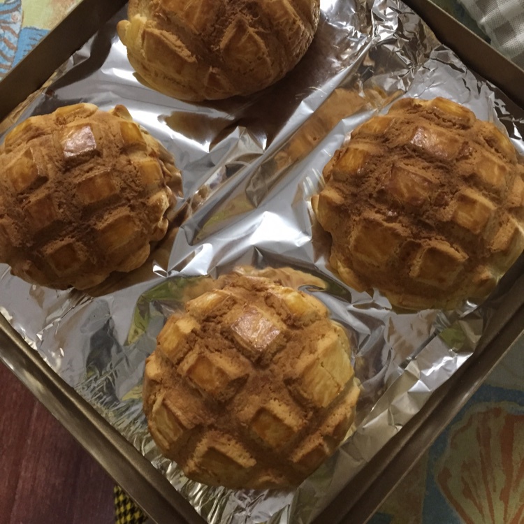 菠萝包