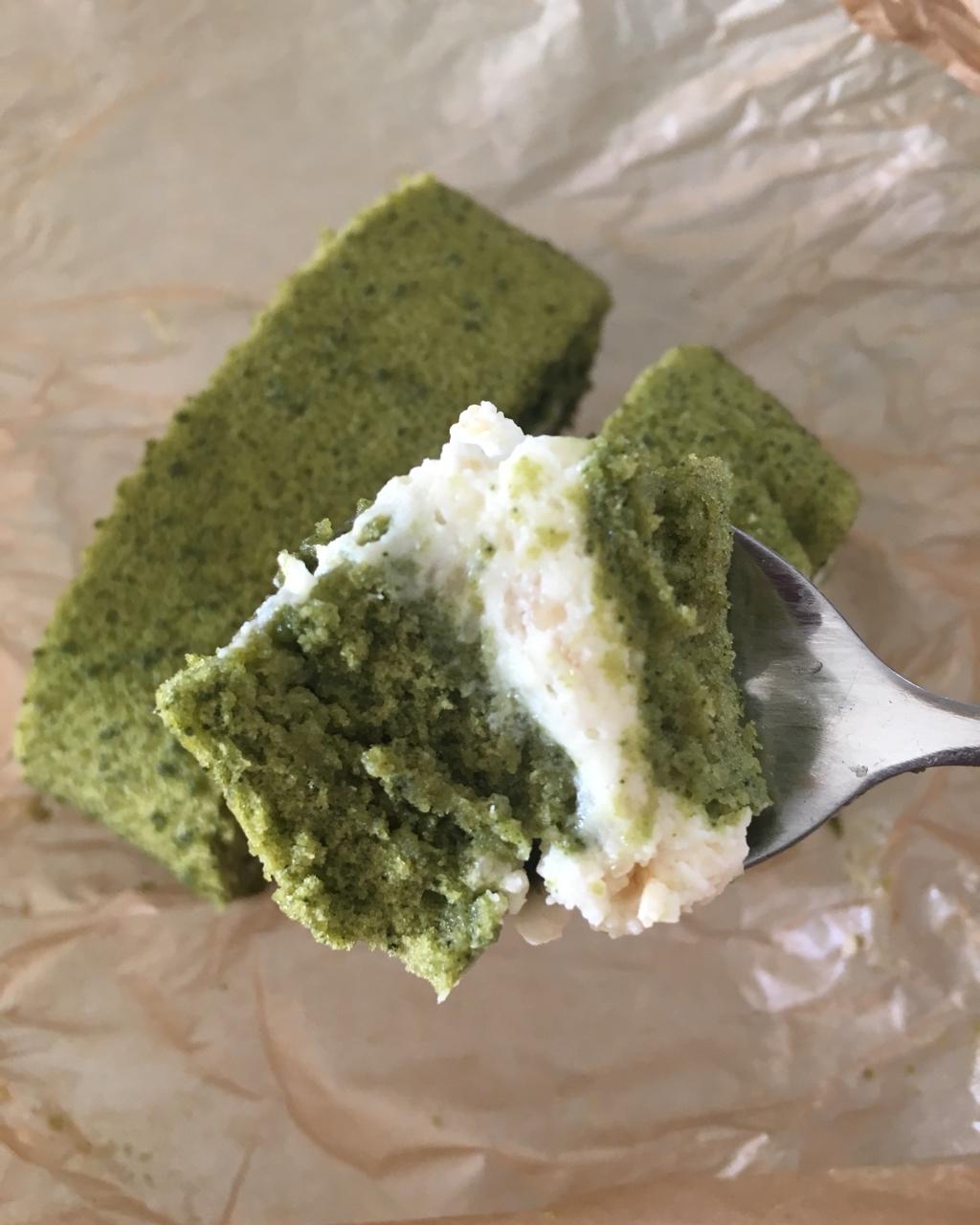 抹茶焦糖芝麻蛋糕卷