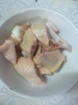 干贝鸡翅腊肠焖饭的做法 步骤1