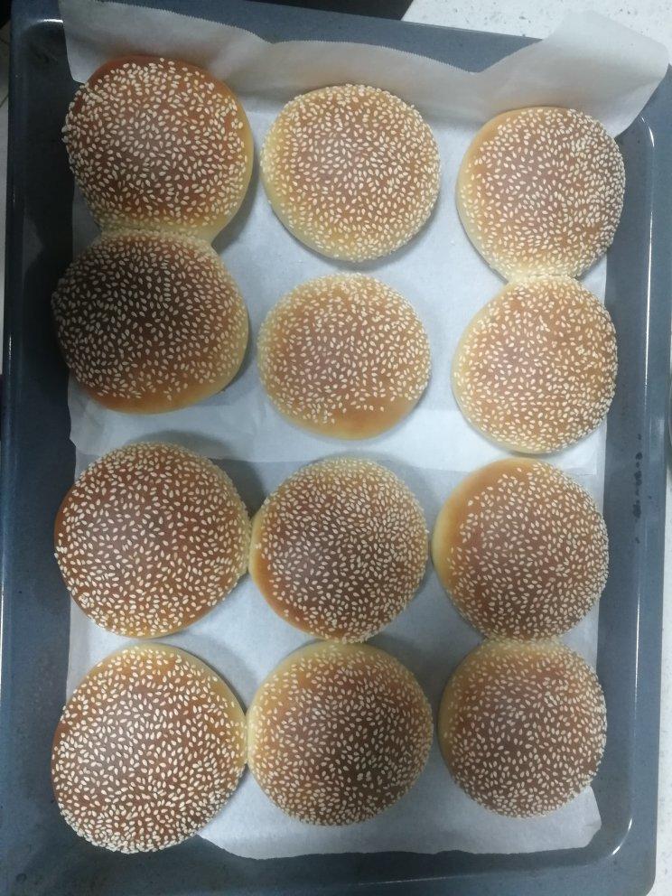 做了10000个汉堡胚后，我来教你最简单的做法