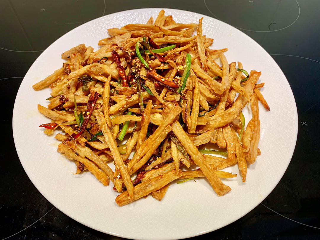 可以当零食吃的干煸藕丝