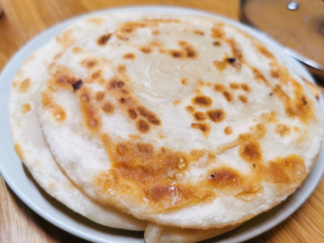 烙饼有窍门 步骤太详细了 柔软多层凉了也不硬 附细节视频详解