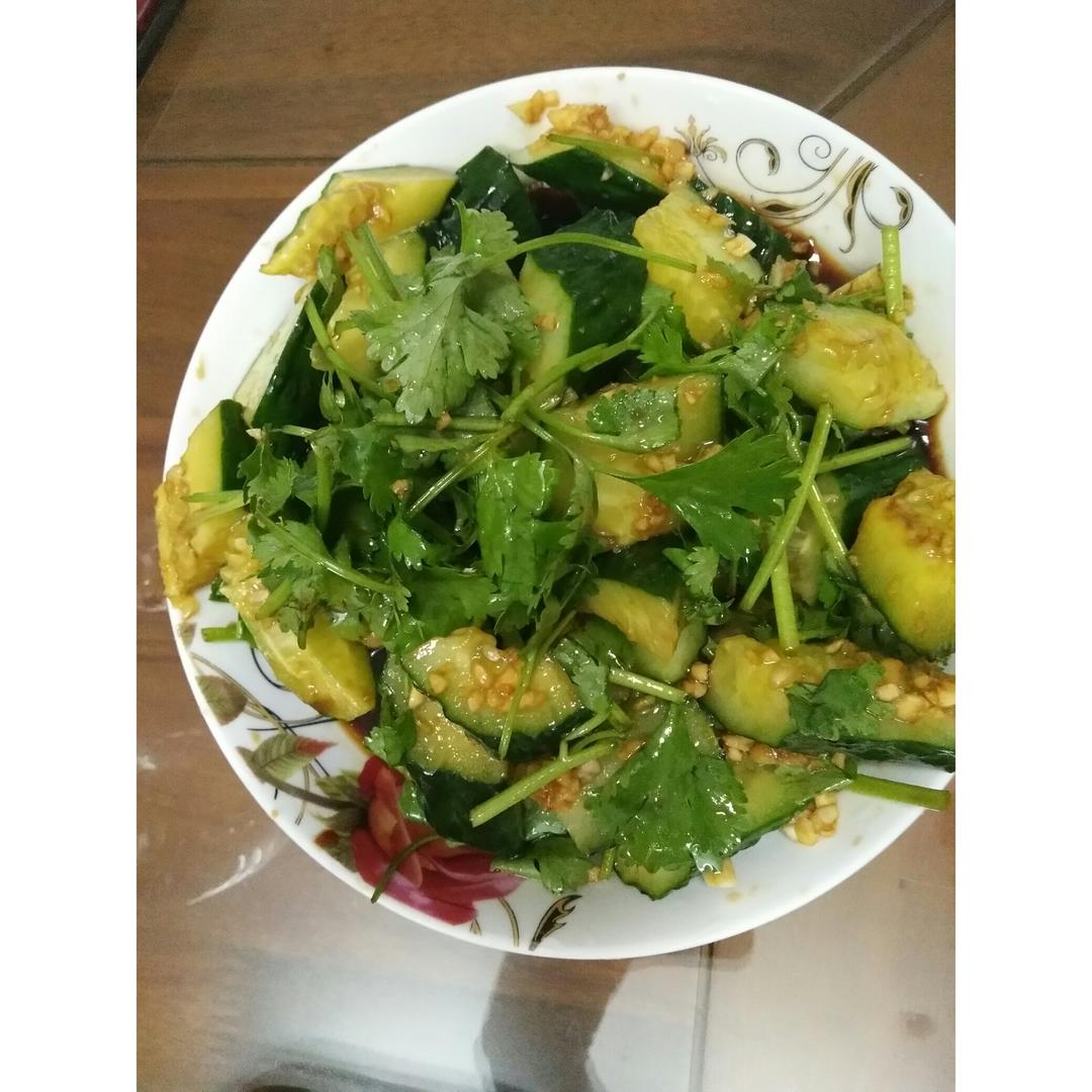 凉拌青瓜（姜丝）