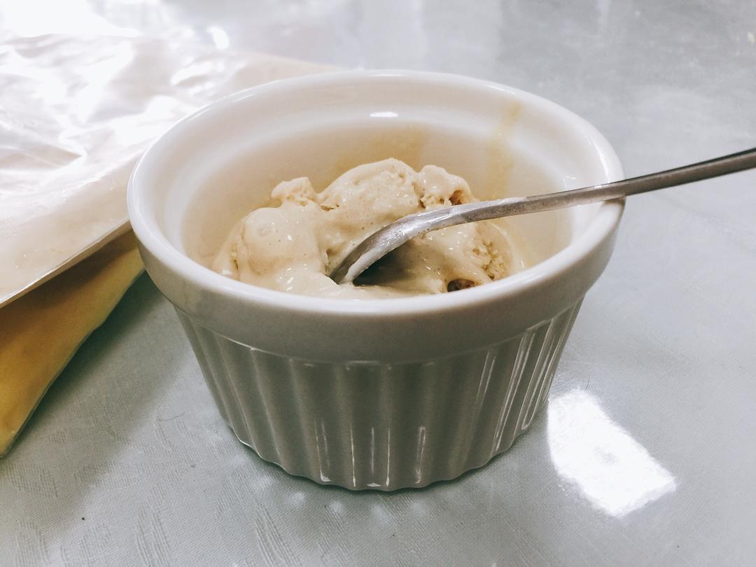 榴莲/奶茶冰淇淋——做冰淇淋的万能操作的做法