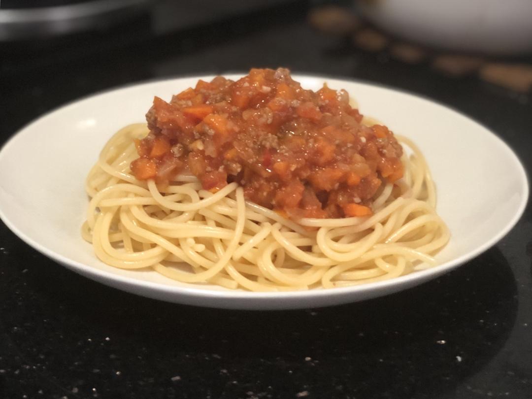番茄肉酱意面