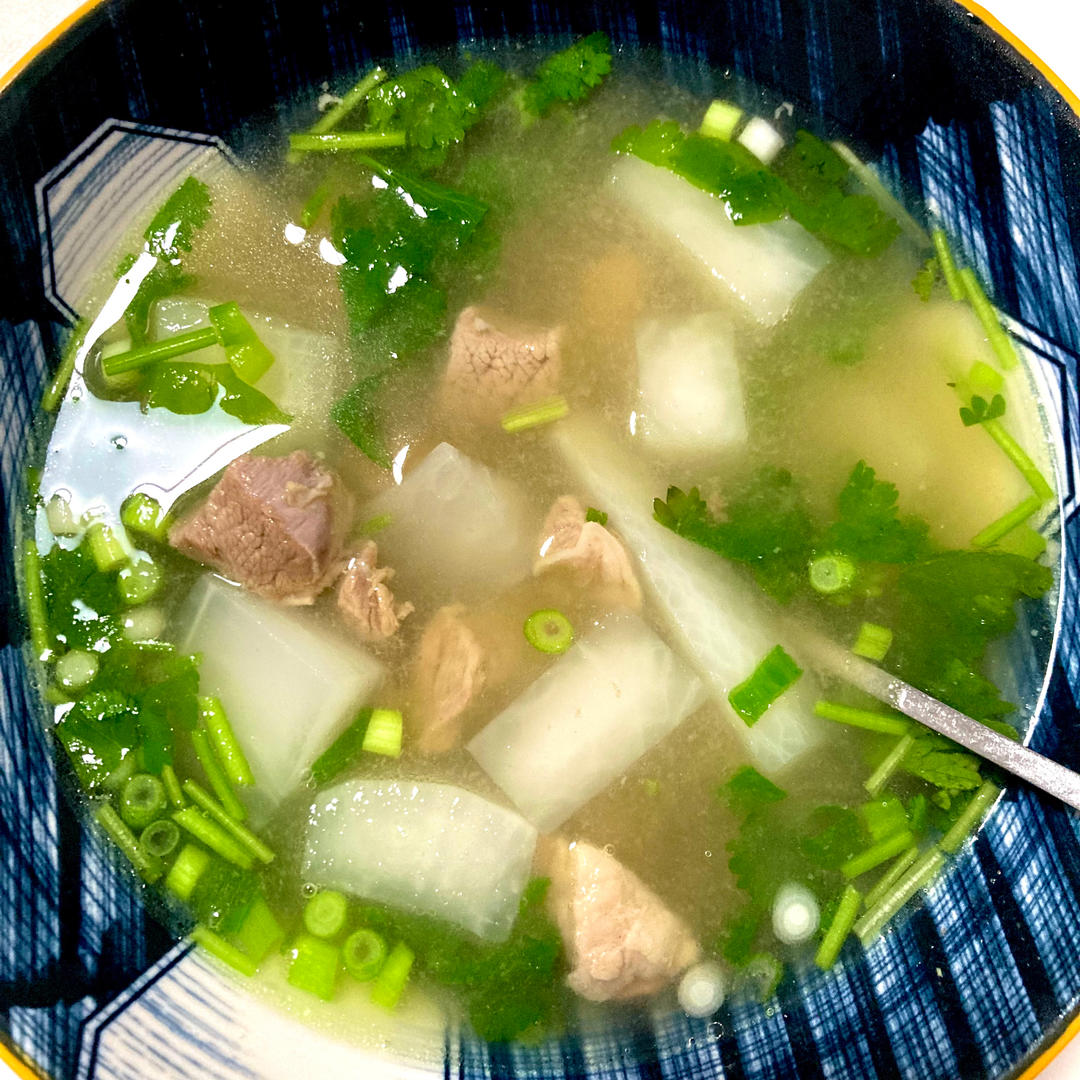 羊肉汤(炖萝卜)