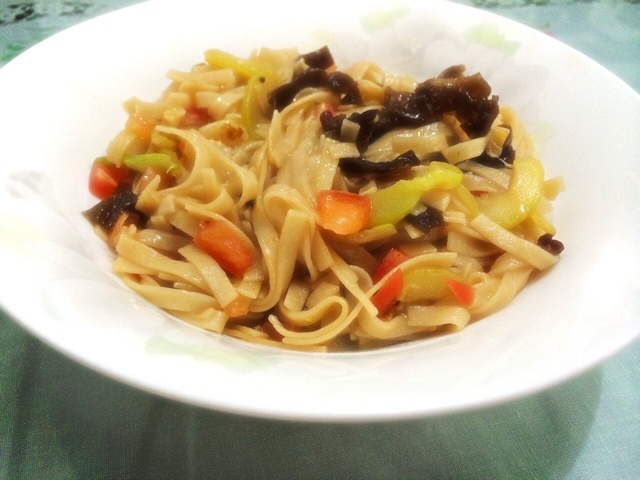 蚝油茄汁素炒面