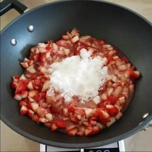 自制草莓酱的做法 步骤2