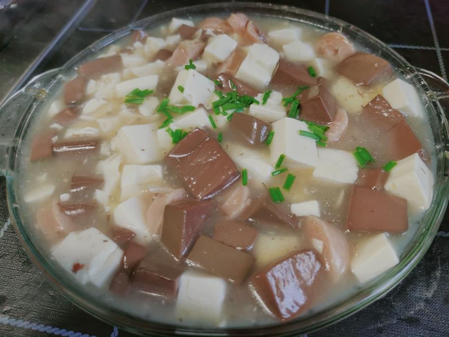 低脂好吃快手的鸭血豆腐羹，太美味~的做法