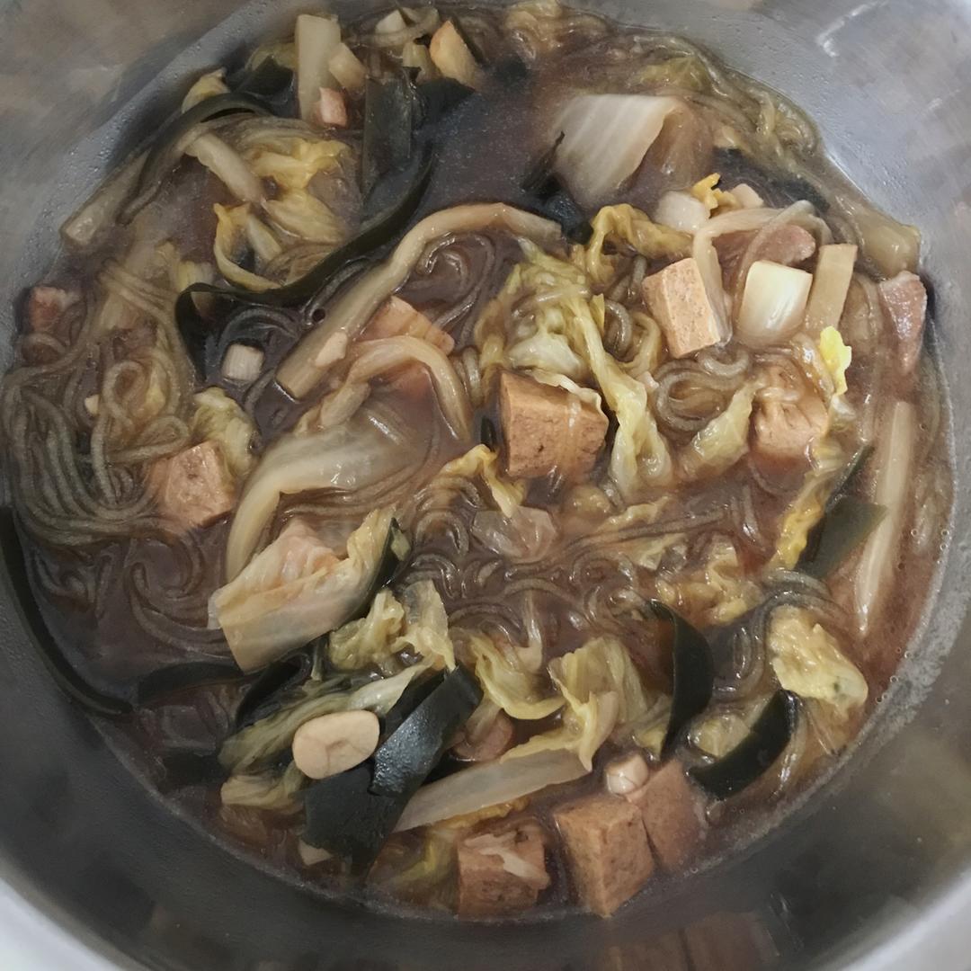 酸菜猪肉炖粉条