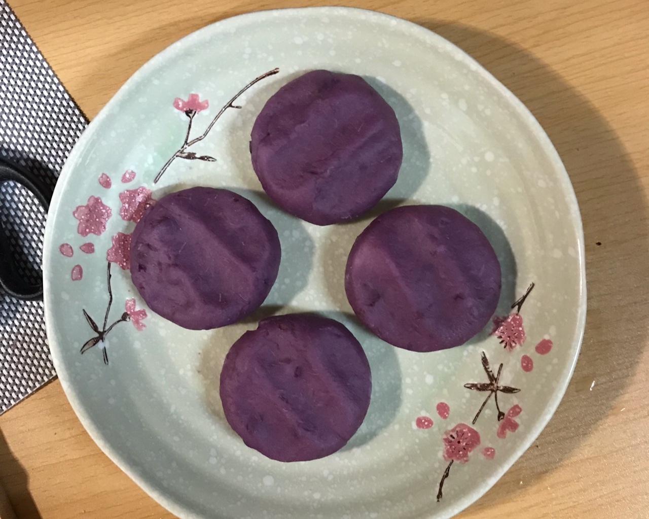 芋泥紫薯糯米饼的做法