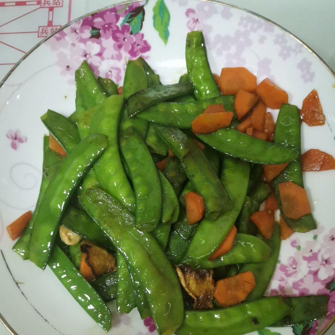荷兰豆炒火腿肠|我偷偷想你的时候，你才是我的