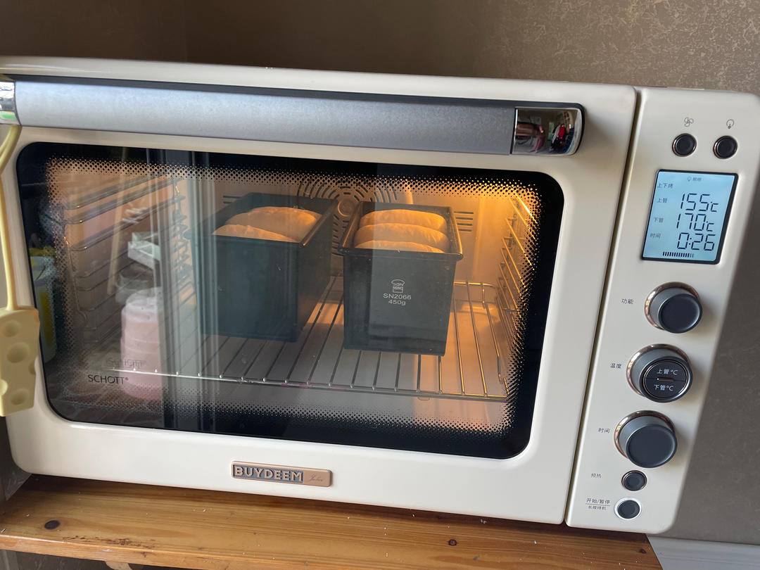 牛奶面包卷【3月北鼎烤箱食谱】