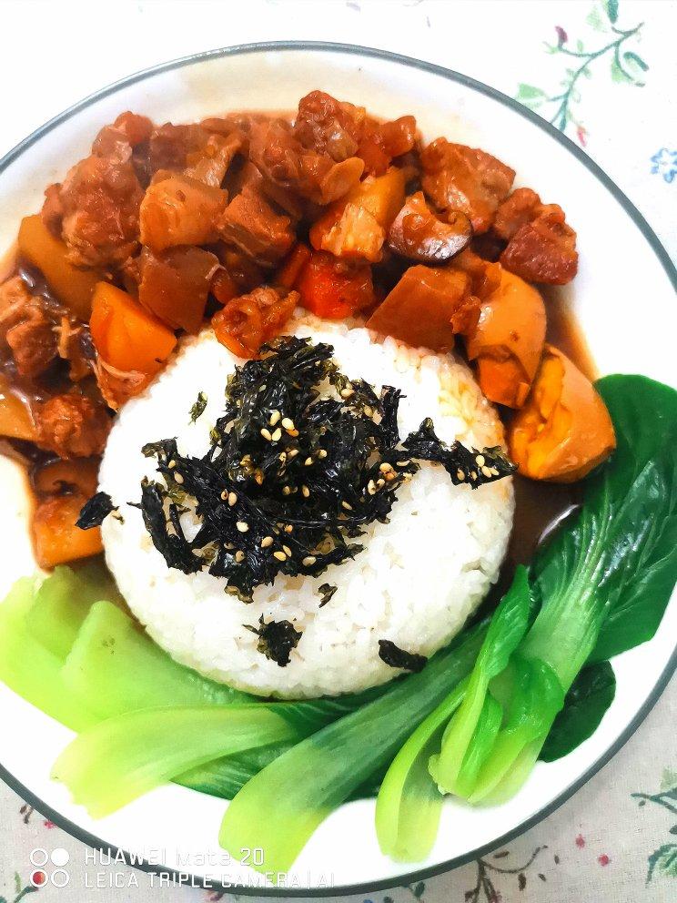 好吃到停不下来的卤肉饭
