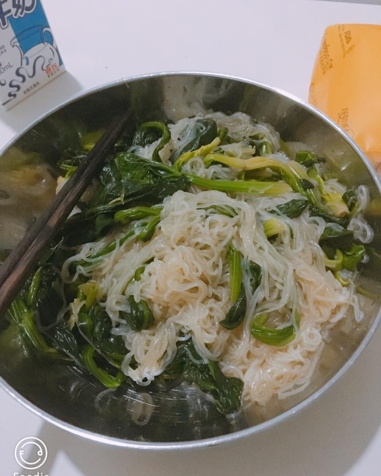 凉拌菠菜粉丝
