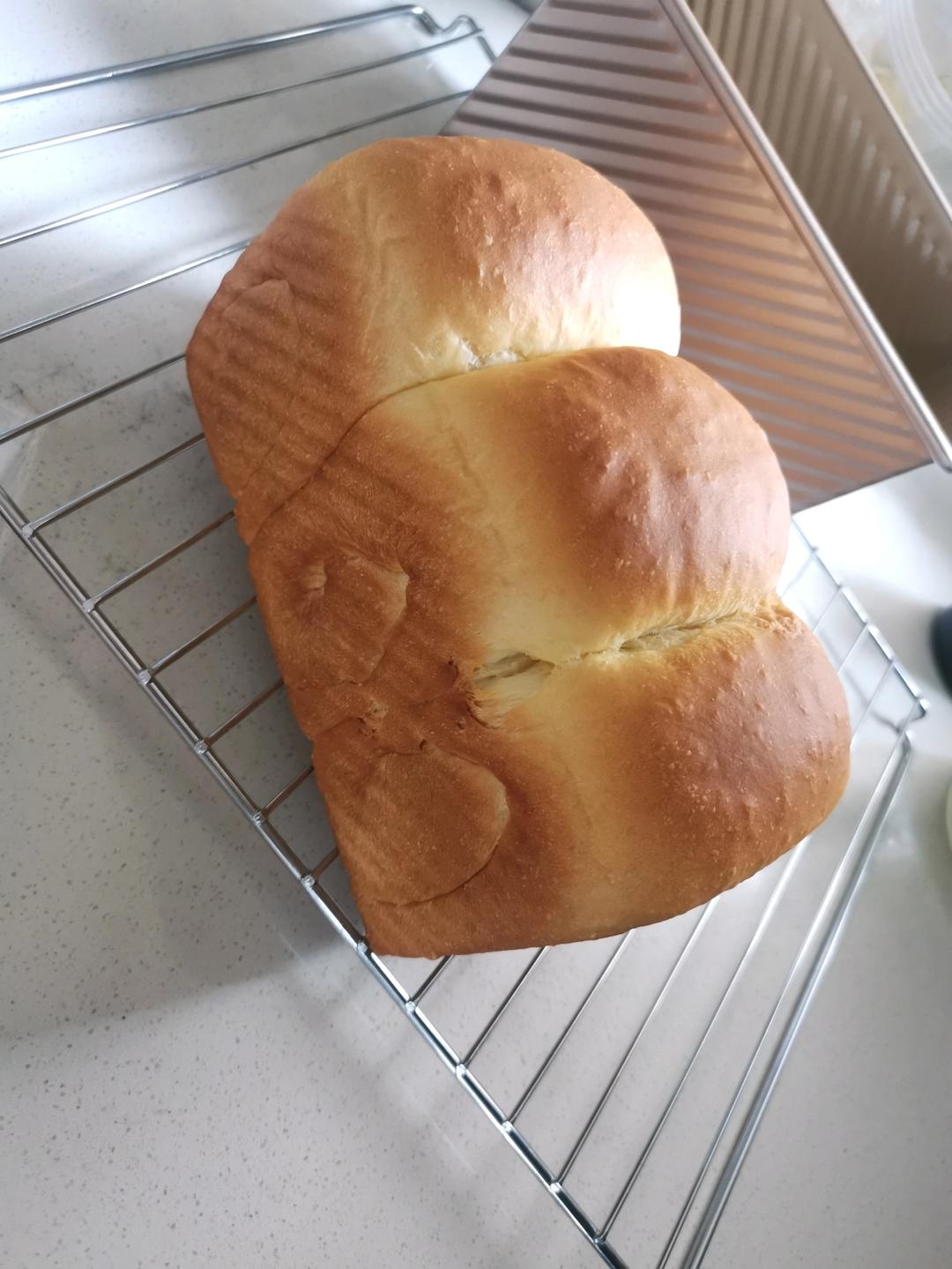 Poolish种（波兰种）吐司——不推荐不行的吐司配方