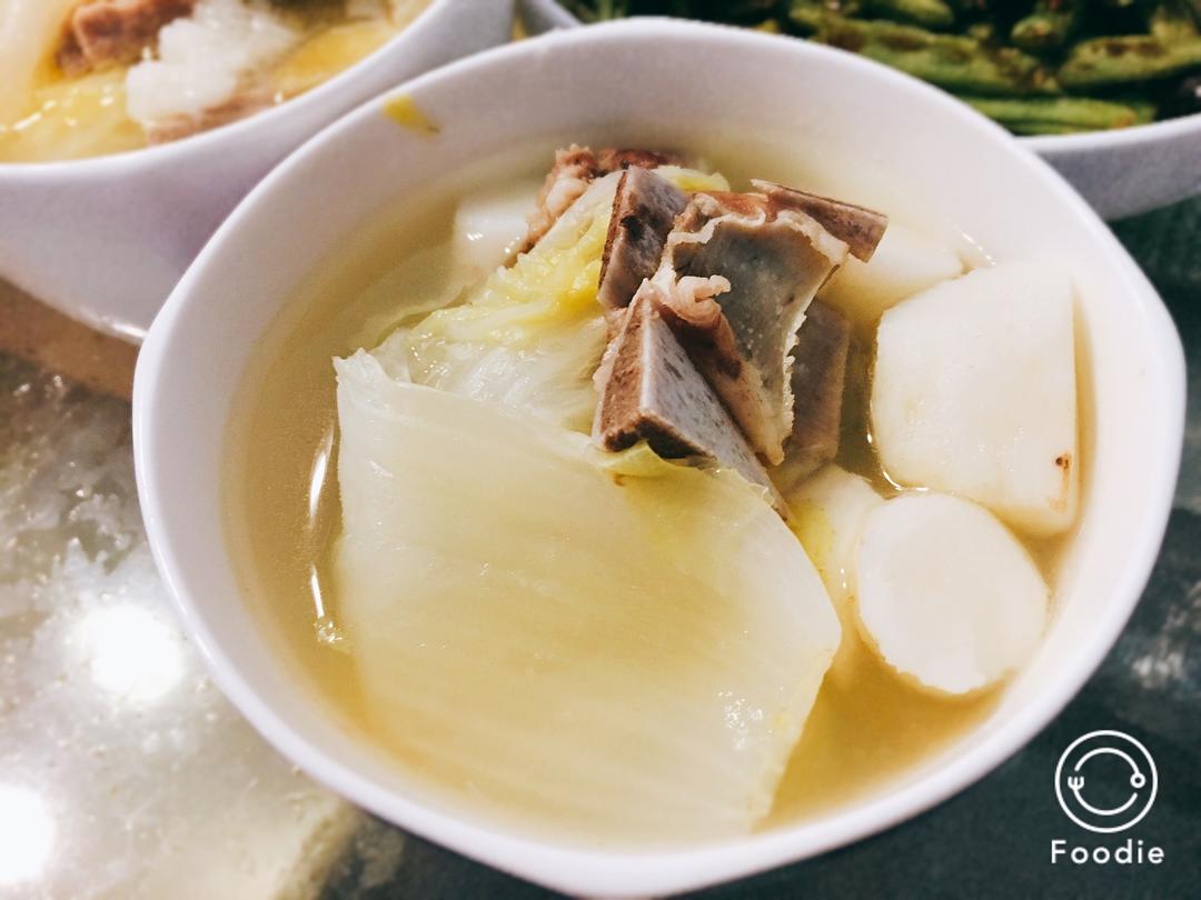 排骨山药汤