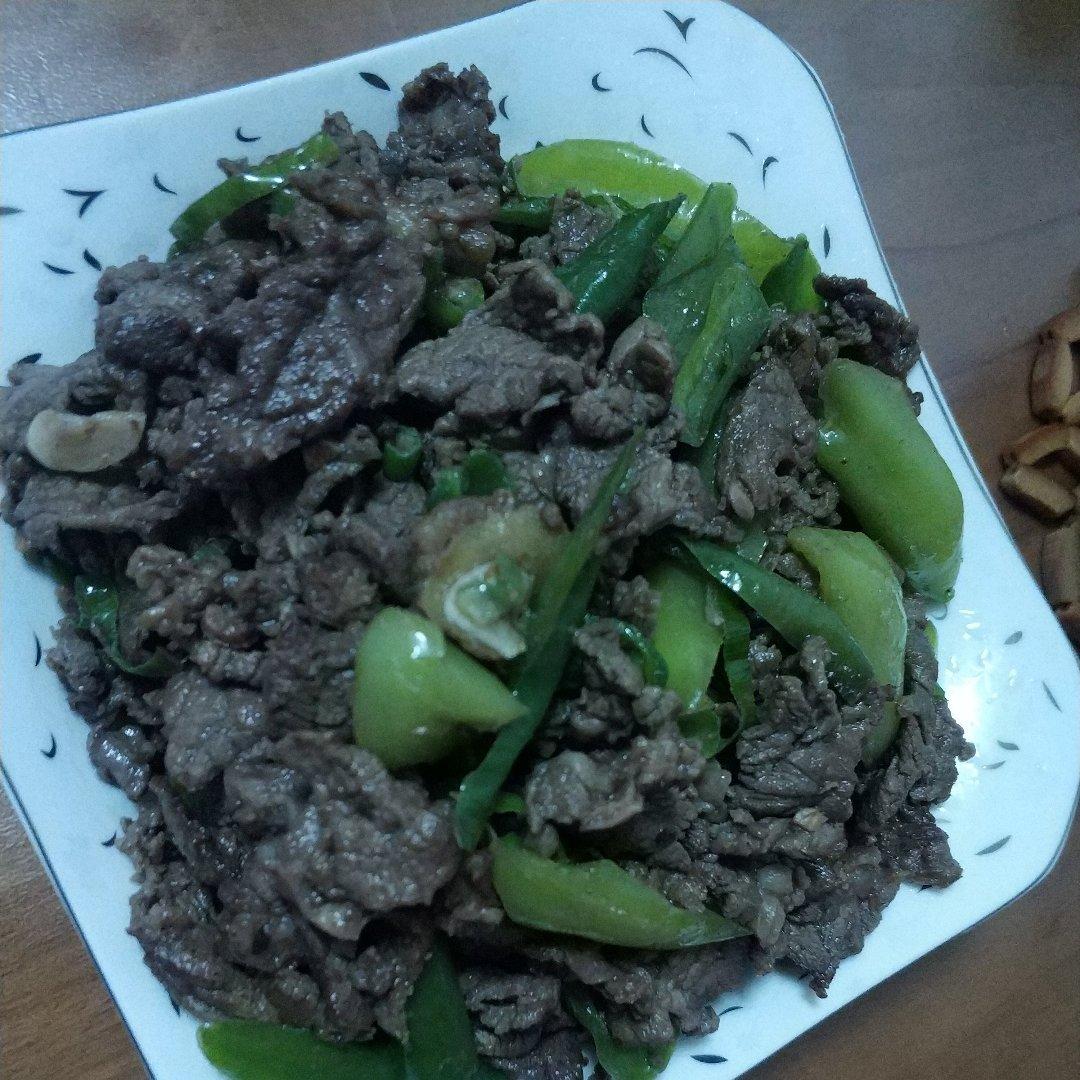 青椒炒牛肉