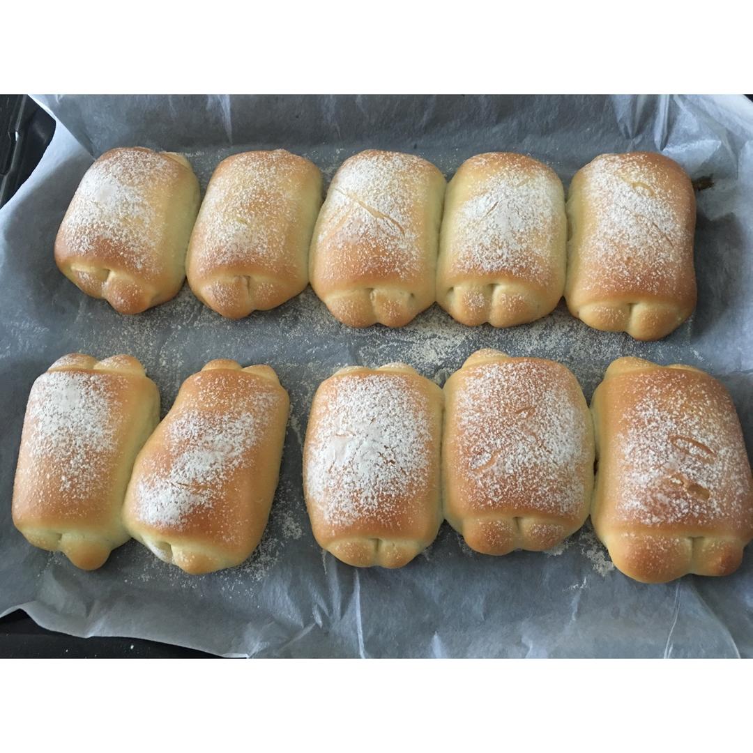 软到不知所措的牛奶卷