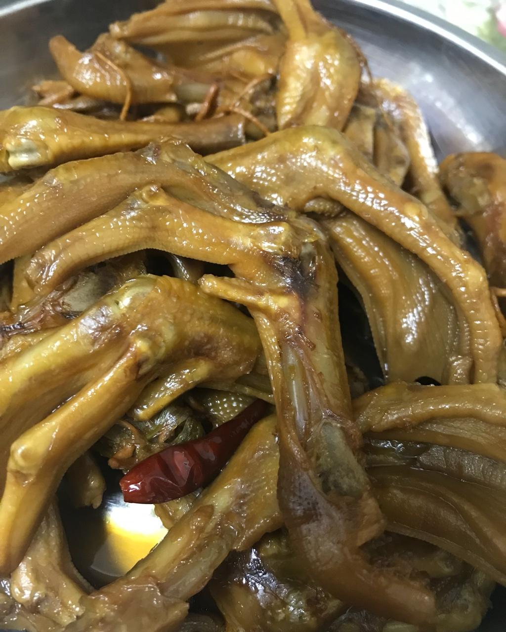 卤鸭爪