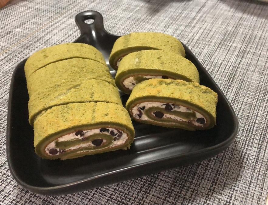抹茶戚风蛋糕卷