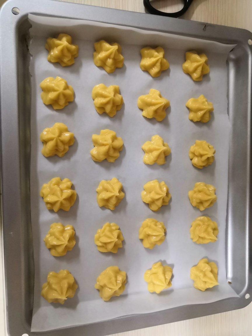 简单易成功的奶油小泡芙做法
