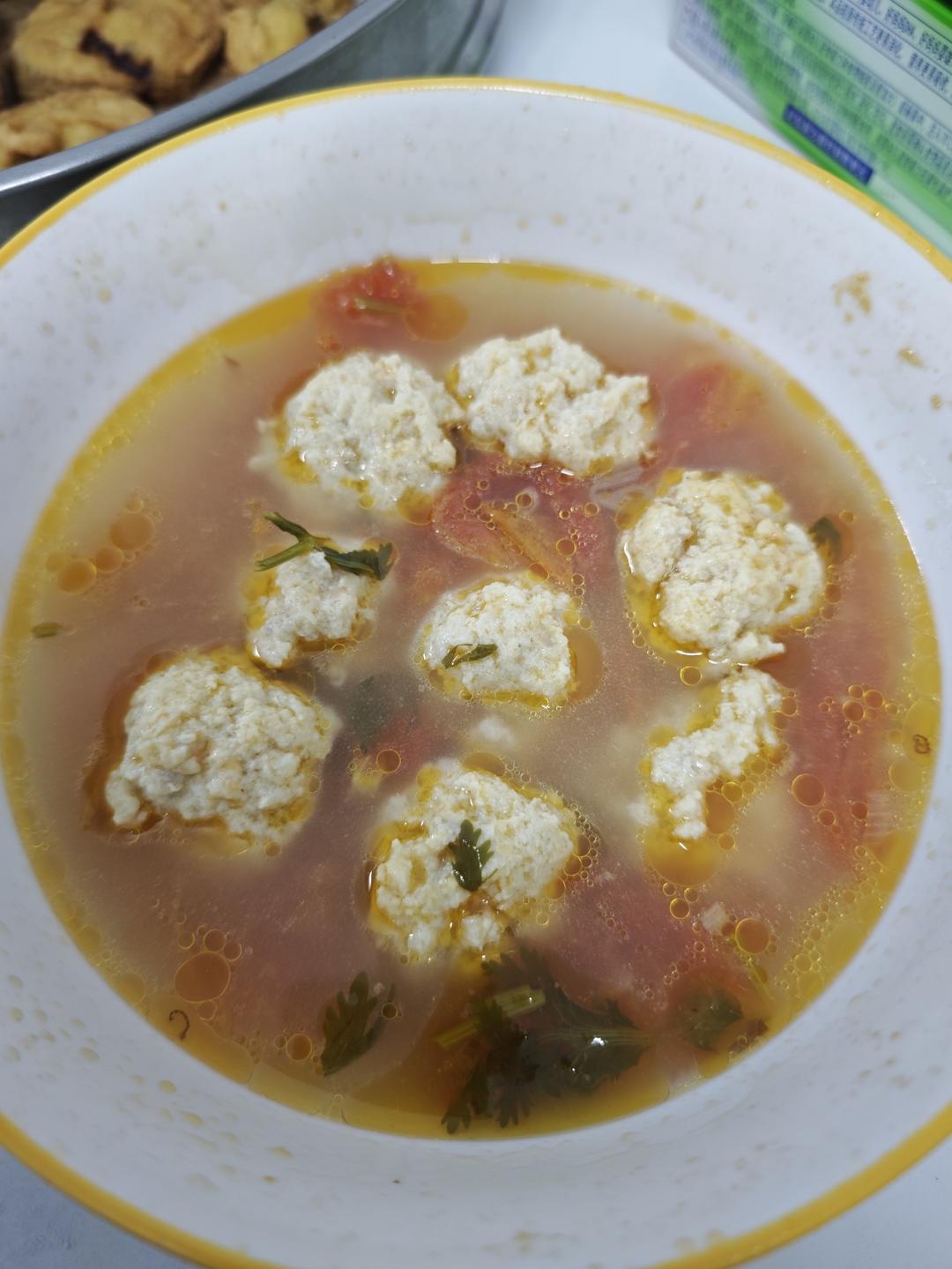 蕃茄丸子汤。