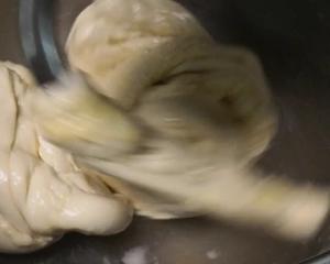 超柔牛奶棉花吐司（最详细的吐司食谱）的做法 步骤7
