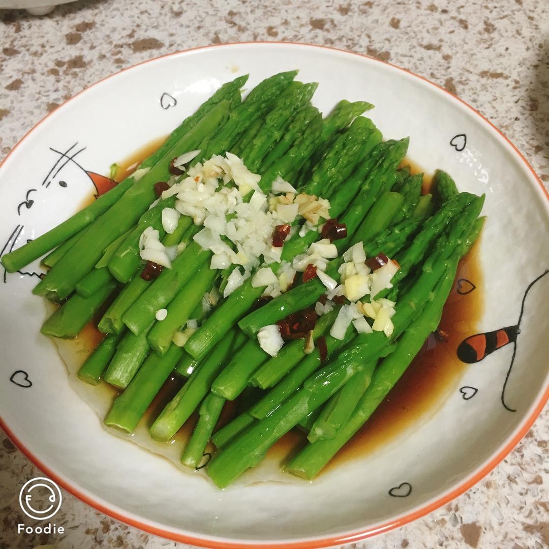 鲜味油淋芦笋