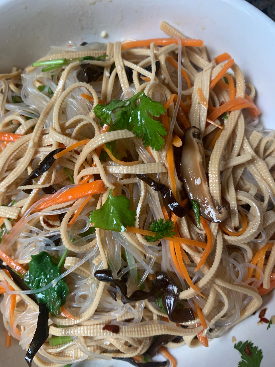 10分钟搞定-豪华版爆款凉拌豆腐丝