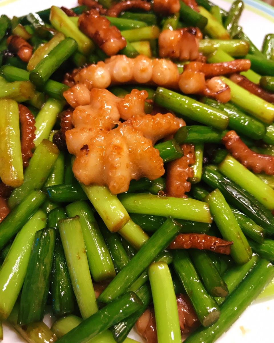 八爪鱼炒蒜苔「超级下饭」